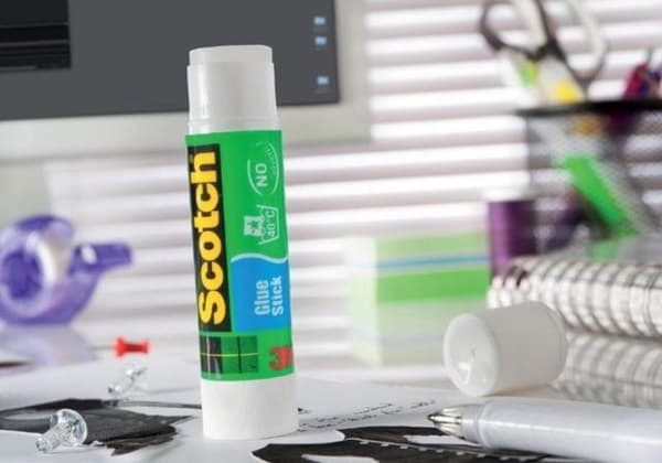 Scotch Glue Stick - 3M - För papper och kartong - 8 gram