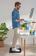 Miniatyrbild 7 av 11: Leitz Ergo Cozy Ergonomic Anti-Fatigue Mat - Idealisk för sitt-/ståbord - Idealisk för kontor och hemmakontor - Velvet Grey