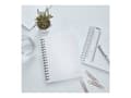 Miniatyrbilde 2 av 5: Leitz WOW - Notisbok - spiralbundet - A5 (148 x 210 mm) - 80 ark / 160 sider - rutet - 2 hull - hvit - polypropylen (PP)