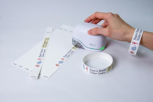 Colop 155049, hvit, selvklebende skriveretikett, matt, universell, rektangel, e-merke