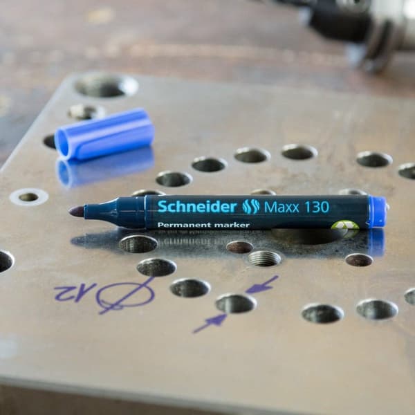 SCHNEIDER 130 permanent markør, kuglespids, rød (113002) Linjebredde: ca 1,0 - 3,0 mm, genopfyldelig (113002)
