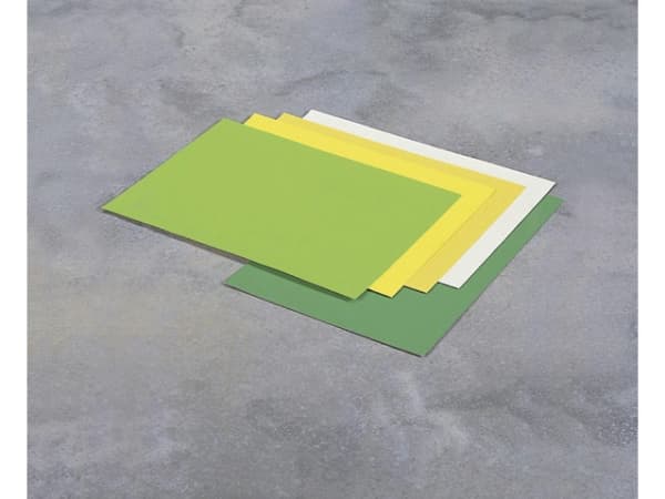 Erotuskartonki valkoinen 50x70cm 100 arkkia/pakkaus 250g - (100 arkkia per pakkaus)