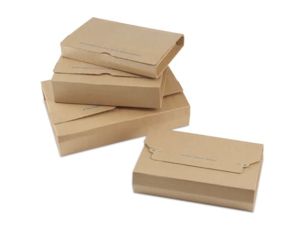 Kirjan kansi Master'In ruskea 310x250x15-100mm Ruskea 1x1x1mm (1)