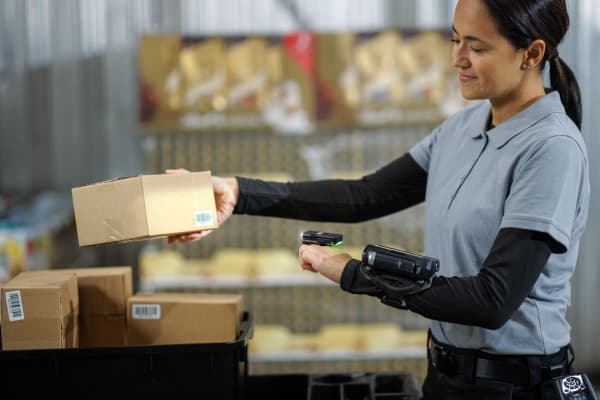 Zebra RS6100, Wearable bar code reader, 2D, LED, Codabar, Code 128, Code 39, Code 93, MSI, Standard 2 of 5, Aztec Code, Chinese Sensible Code, Compos