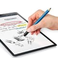 Miniatyrbild 6 av 6: Staedtler Mars® Lumograph® digital jumbo digital penna med tryckkänslig skrivspets, med exakt skrivspets, raderknapp blå (180J 22-3)
