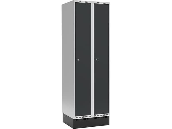 GarderobeSkab 4x300mm m/lige tag, blå dør med greb for hængelås og sokkel