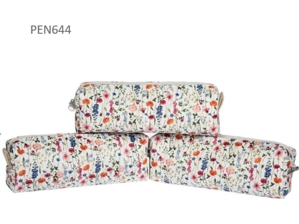 One-compartment pencil case meadow