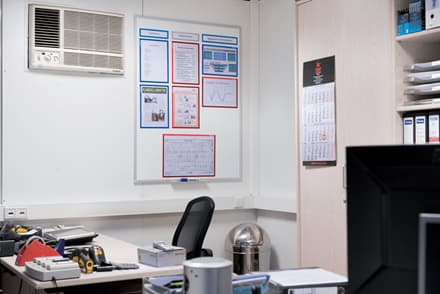 Franken AR15012, Whiteboard-ramme, Rød, A3, Vegg, 470 mm, 10 mm