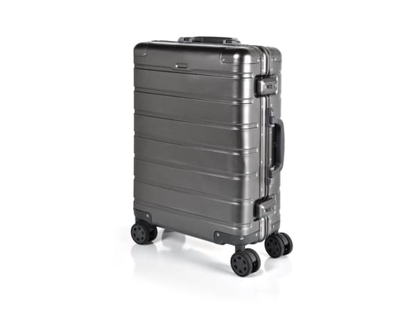 RW Aluminmum Silver matkalaukku alumiinista TSA-lukolla varustettuna