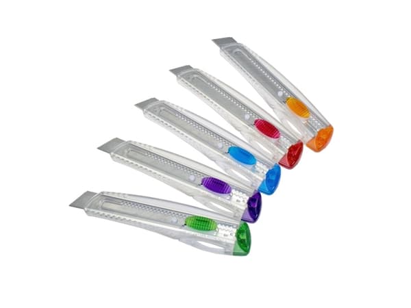 NT Kutter Hobby Kniv IL-120P 18mm - 1 stk. - i assorterte farger