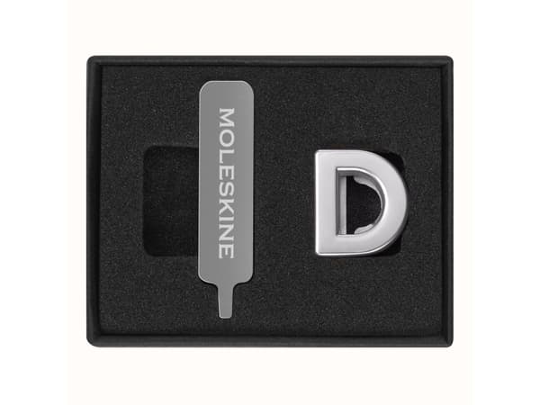 Moleskine Pins D hopea