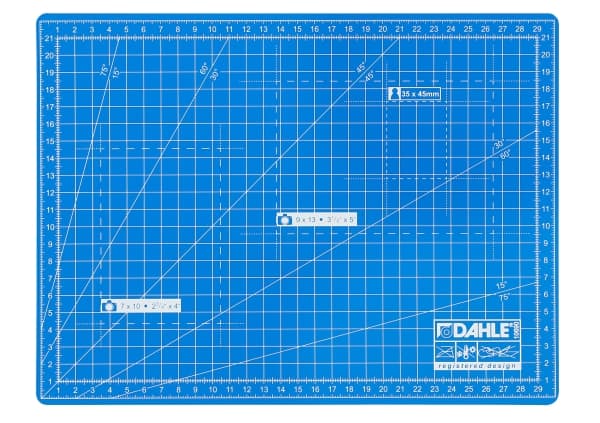 Skärmatta DIN A4 Dahle 10690, plast, 300 x 220 mm, blå