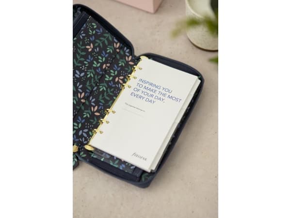 Filofax hagesystem kalender personlig kompakt glidelås