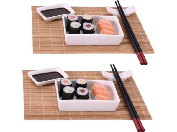 ERINOMAINEN SUSHI PALVELUASTIA 2 hengelle 12 kpl
