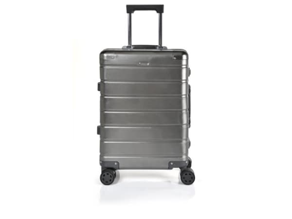 Kuffert RW Aluminmum Silver lavet af aluminium med TSA-lås