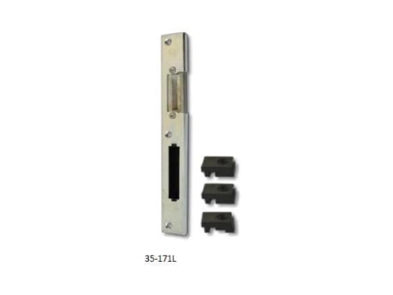 Striker plate right 35-171R