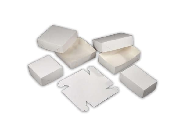 Tårtkartong, 380x230x70mm, 330 Wellpapp, vit, No 5 hög Förpackning om 250 st Livsmedelsgodkänd