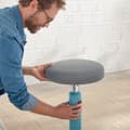 Pikkukuva 6 / 11: LEITZ seisomajakkara Ergo Cozy Active, sininen korkeussäädettävä 45 - 79 cm punaisella vapautuspainikkeella, - 1 kpl (6518-00-61)