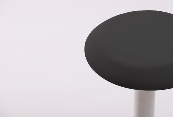 Nordic Wobble Stool – Pall – Svart