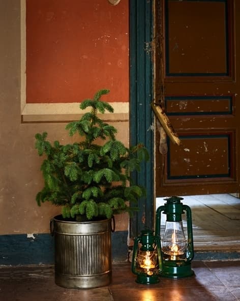 Hurricane Lantern Green/Brass Small