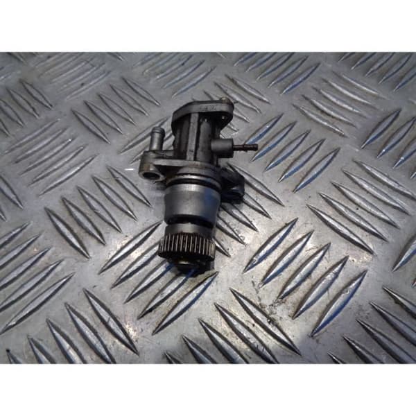 skotermotor smörjolja pump mbk 50 booster nästa raketstunt- USED