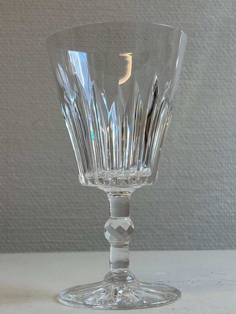 Kosta boda - Pyramid - Vit vinsglas hel kristall design Fritz Kallenberg