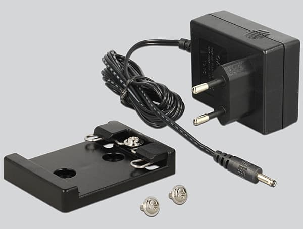 Delock Converter RS-232 > RS-232 with 3 kV Isolation - Serial isolation adapter