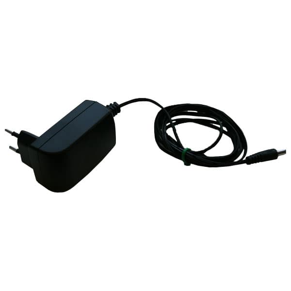 TITAN LIFE Adaptor 9 Volts / 700 MiliAmpere
