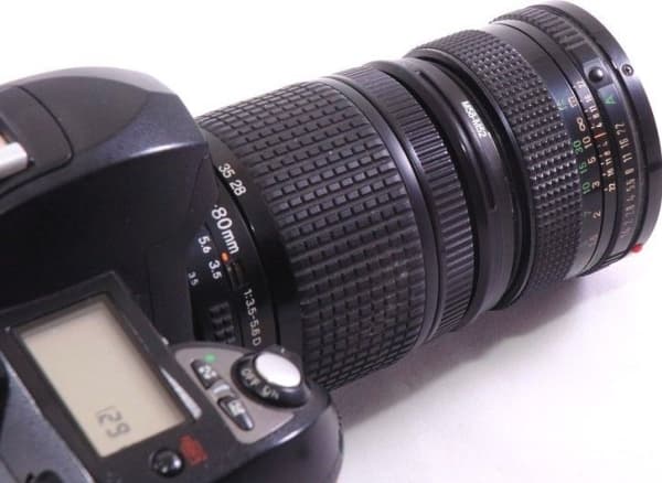 KiwiFotos käänteisasennussovitinrengas 67mm-77mm