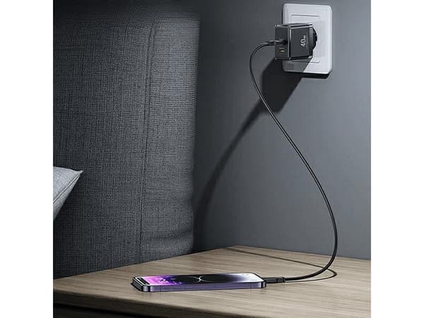 Usams lader USAMS vegglader 2xUSB-C T54 40W PD Hurtiglading hvit/hvit (US-CC172)