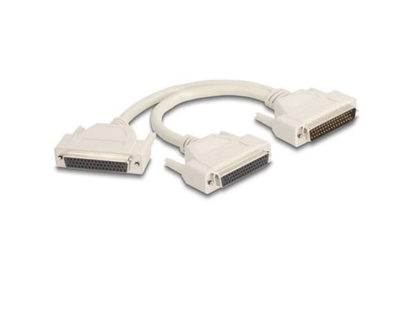 Delock - Seriell splitter - DB-50 (hann) til DB-50 (hunn) - 30 cm - tommelskruer - beige