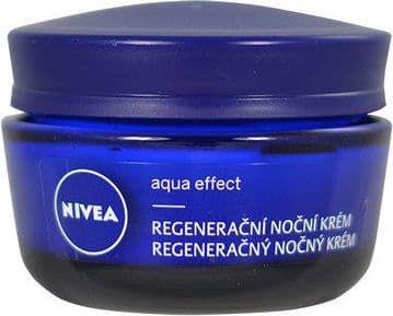 Nivea - Moisturizing - 50 ml