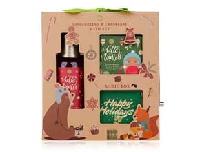 Accentra Hello Winter Gingerbread & Cranberry Bath Set + Music Box