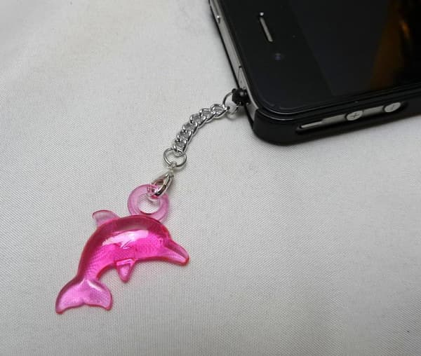 Mobilsmycke/Plugg Rosa