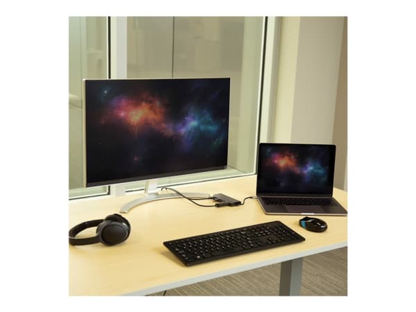 StarTech.com USB C Multiport Adapter - Kannettava USB-C-telakka 4K HDMI:hen, 2-pt USB 3.0 -keskukseen, SD/SDHC, GbE, 60W PD Pass-Through - USB Type-C