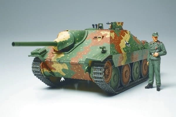 Tamiya 1/35 Hetzer Mid production