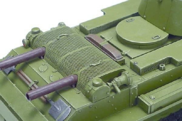 Tamiya 1/35 BT-7 Modell 1937