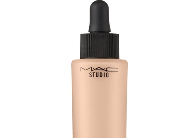 MAC Studio Waterweight Foundation SPF30 - Dame - 30 ml