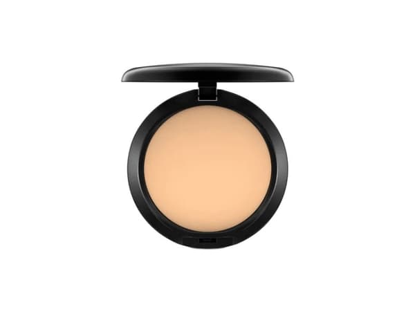 MAC Studio Fix Powder Plus Foundation - Farve Nc40 - 15 gr