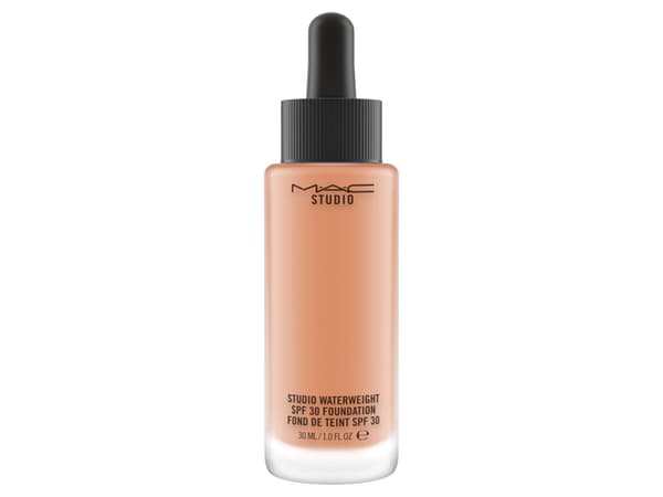 MAC Studio Waterweight Foundation NW35 30 ml
