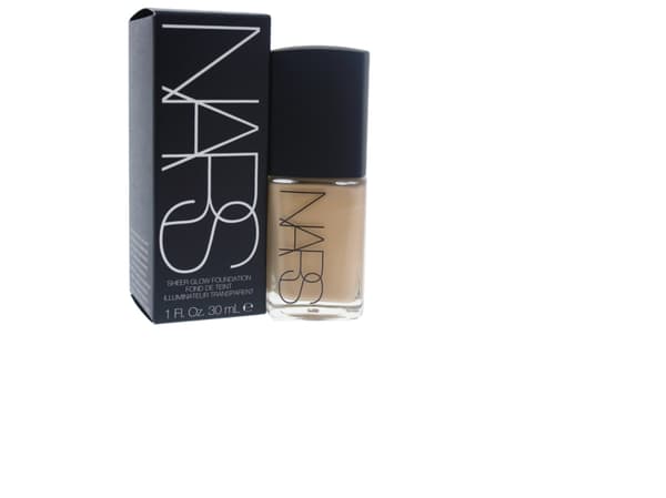 Nars Cosmetics Meikkivoide Nars Sheer Glow, 30 ml