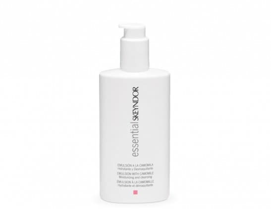 Skeyndor Essential Cleansing Emulsion With Camomile - Dame - 250 ml