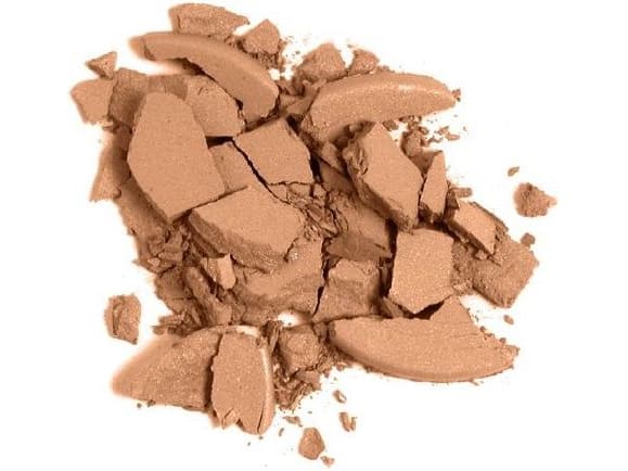 EVELINE_Julkkikset Kauneus mattapintainen ja tasoittava mineraalipuuteri 22 Natural 9g