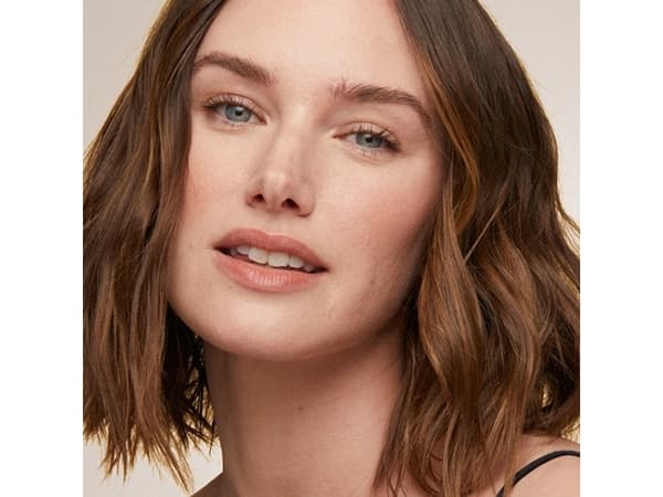 Estee Lauder Double Wear Sheer Long-Wear Makeup SPF20 1C1 Cool Bone 30 ml