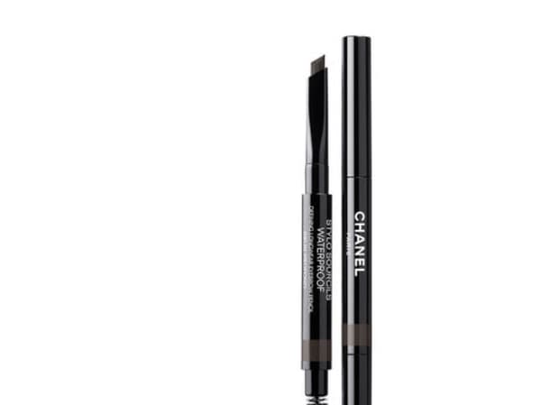 CHANEL Waterproof Eyebrow Pen, Sort, Ebony, Unisex, 1 stk, SYNTHETIC FLUORPHLOGOPITE | STEARIC ACID | RHUS SUCCEDANEA CERA (RHUS SUCCEDANEA FRUIT WAX