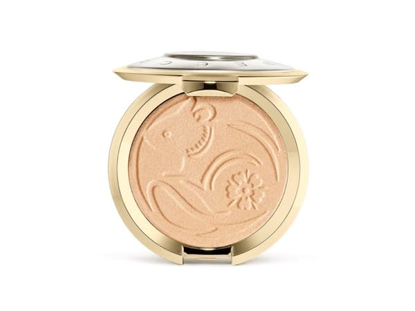 Becca Becca, Year Of The Rat, Shimmering, Highlighter Powder, Moonstone, 2.4 g For Women