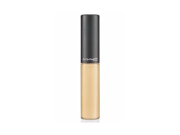 MAC, Select Moisturecover, nestemäinen peitevoide, NC45, 5 ml