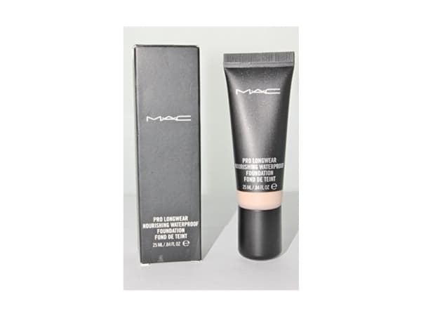 MAC  Studio Fix- Liquid Foundation NW47, SPF 15 30 ml