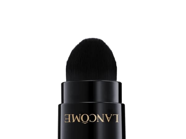 Lancôme LANCOME TEINT IDOLE ULTRA WEAR STICK 025 BEIGE LINEN 9g
