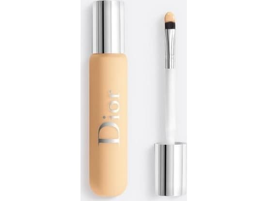 Dior Backstage Face &amp; Body Flash Perfector Concealer, Vaalea, 2W, Lämmin, Normaali iho, Nestemäinen, Pullo, Pullollinen